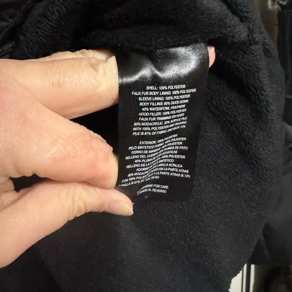 Calvin Klein Black Quilted Down Fulled Winter Puffer‎ Coat Fur Hood Size Medium